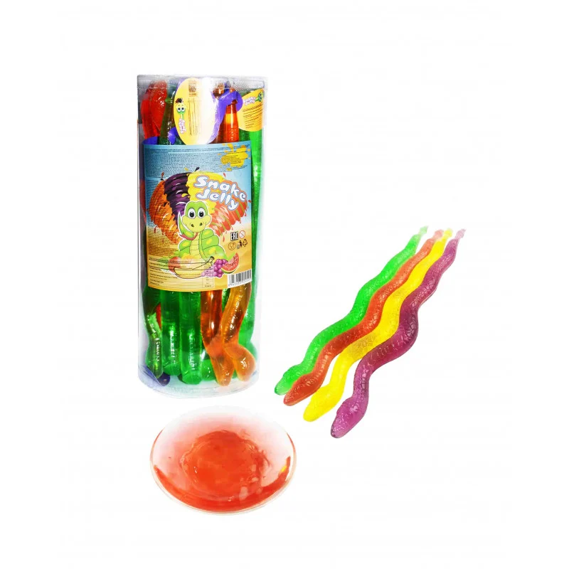 贴有“Snake Jelly”标签的透明圆柱盒；旁边是蛇形彩色果冻和一个果冻杯